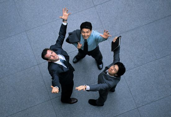 美联储沃勒：通胀回落为渐进式降息提供空间 FOMC内部分歧加剧