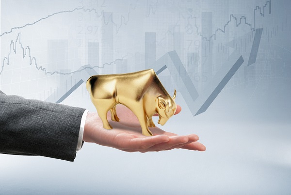 美联储主席争夺战升级 科技股承压三大指数集体下挫